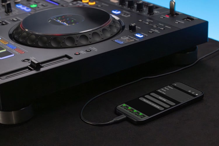 חיבוריות ב AZ