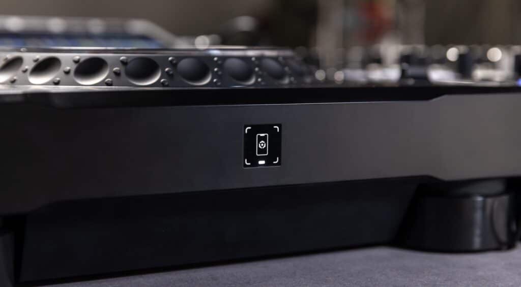 CDJ-3000X – ג'וג ויל משודרג עם חיווי LCD