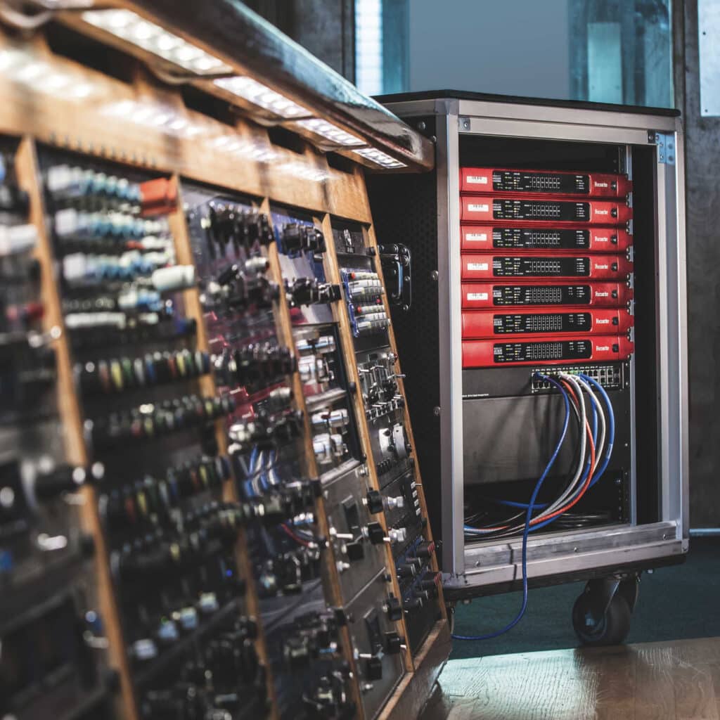 Focusrite Scarlett Solo 4G כרטיס קול עם מיקסר