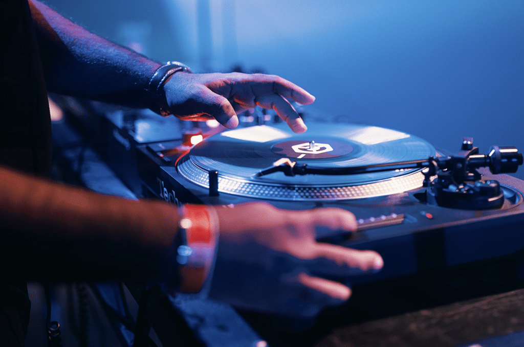 Technics SL-1210MK7 מנוע cordless