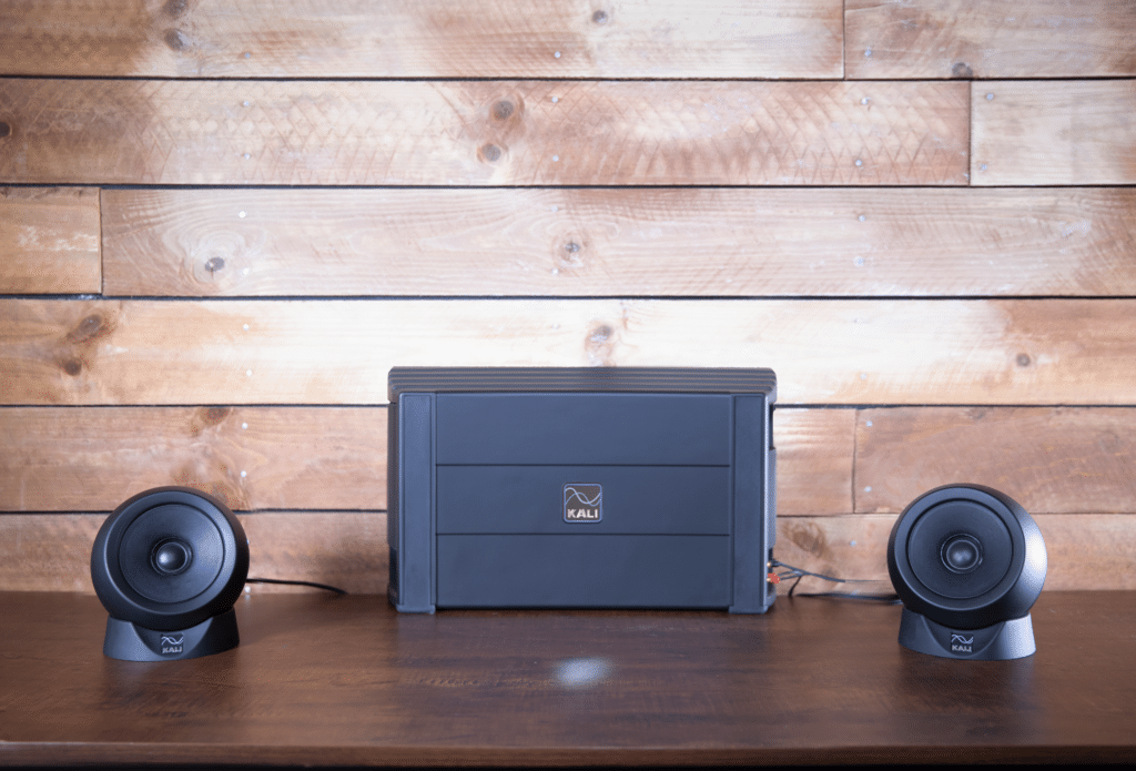 Kali Audio IN-UNF Lifestyle
