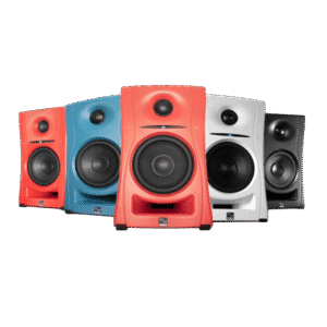 Kali Audio LP-UNF – מבט חזית של זוג הרמקולים בצבעים שונים