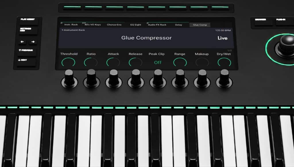 Native Instruments Kontrol MK3 נוריות הפקה על הקלידים