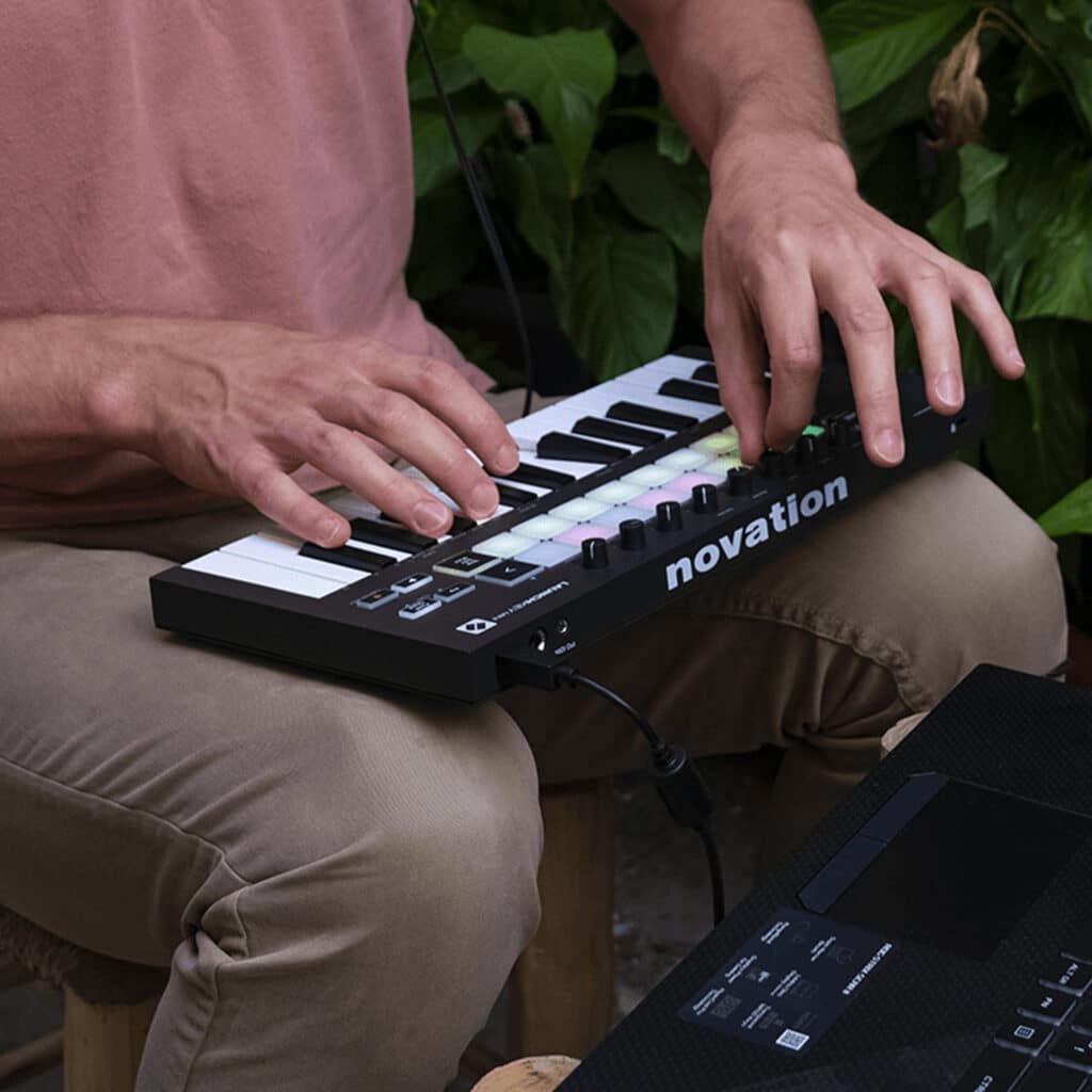 Novation Launchkey Mini MK3 במזן נגינה