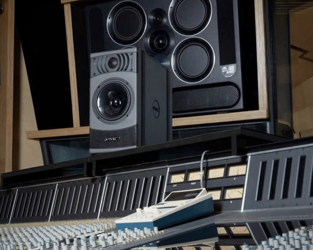 result6 רמקולים עם באס עמוק