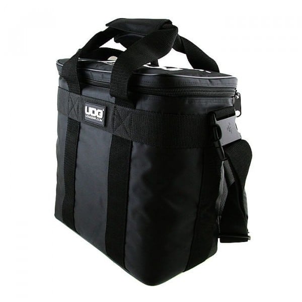 תיק UDG Starter Bag Black מבט חיצוני קדמי