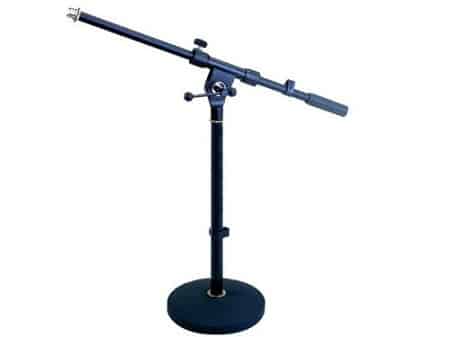 סטנד מיקרופון קצר מבט קדמי