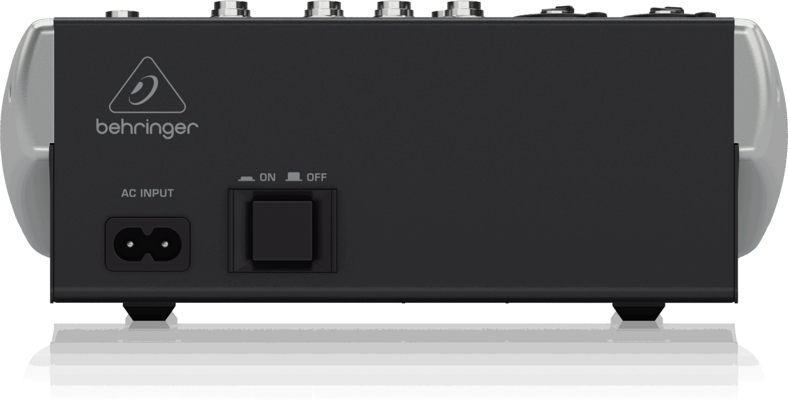 Behringer XENYX QX602MP3