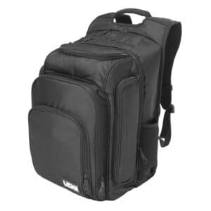תיק UDG Ultimate DIGI Backpack בצבע שחור בתצוגה קדמית