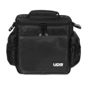 תיק UDG SlingBag Black MK2 מבט קדמי