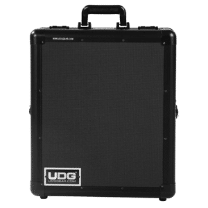 קייס UDG Ultimate Pick Foam Flight Case Multi Format M בתצוגה קדמית