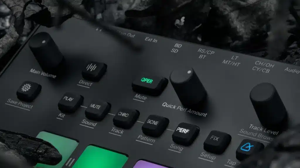 Analog Rytm MKII תקריב צד