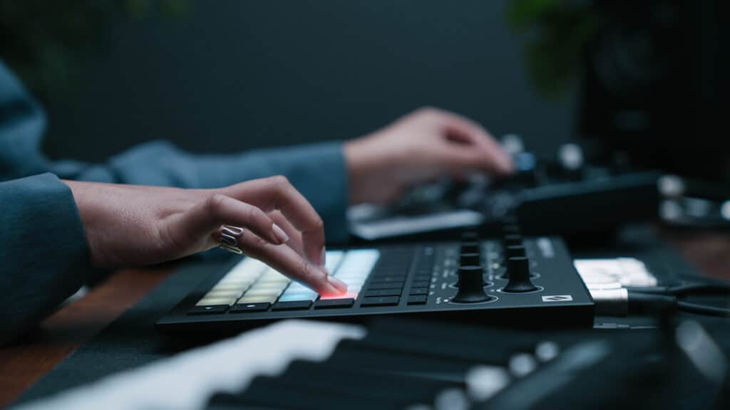 Novation Circuit על השולחן