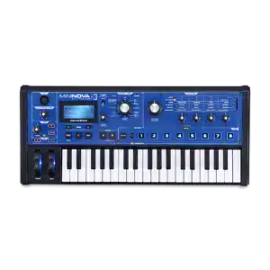 Novation MiniNova מבט קדמי