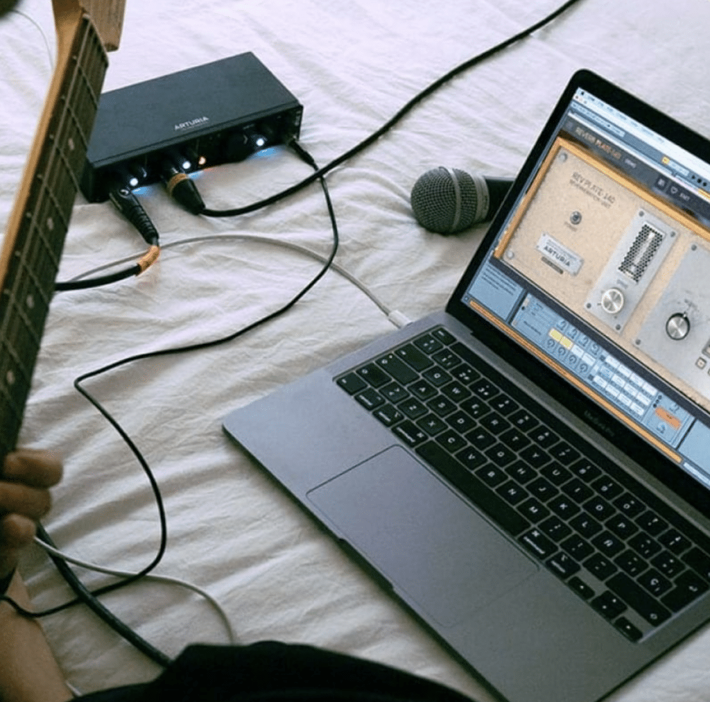 Arturia MiniFuse 1 ממיקים באיכות גבוה