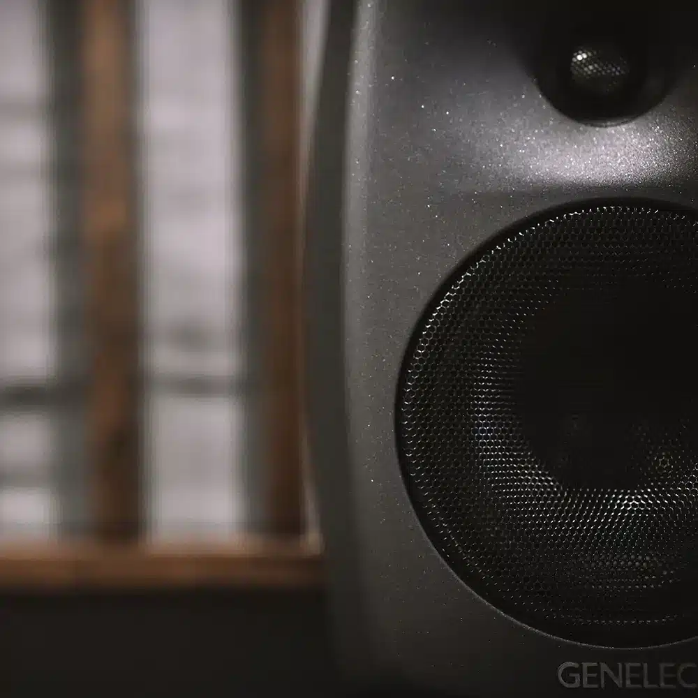 Genelec 8030C — תקריב טוויטר Metal Dome 19 מ"מ עם Waveguide DCW