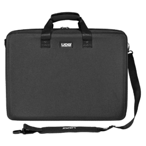 UDG Creator AlphaTheta CDJ-3000X Hardcase Black — מבט פתוח על הנגן בתוך התיק